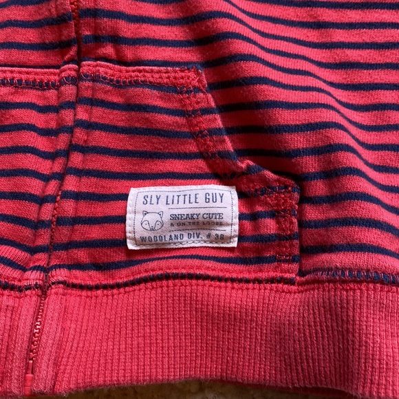 Carter’s 18 month Fox -Red, Gray, and Navy full zip hooded sweat set. 4 pieces - Picture 3 of 8